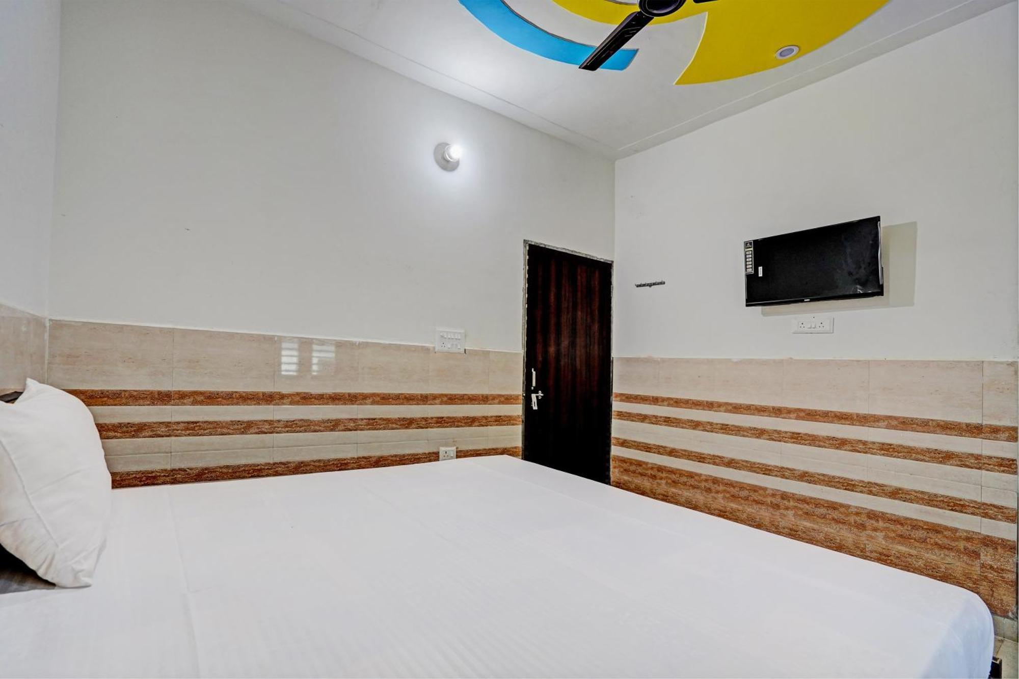 Hotel O Umang Hotel Noida Exterior foto